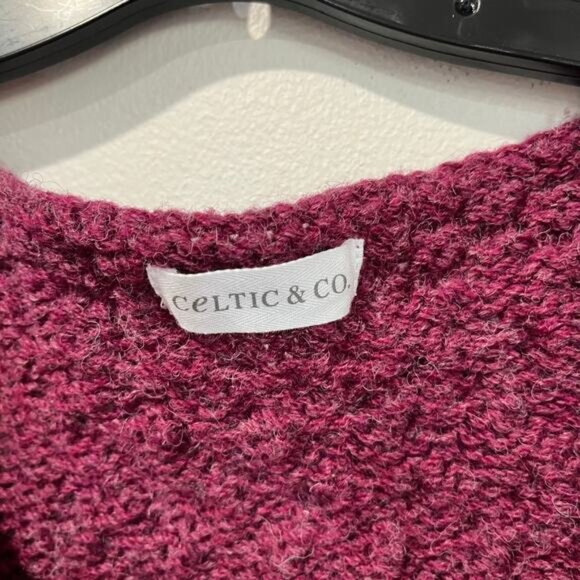 Celtic & Co 100% Pure New Wool Cable Knit Cardigan Sweater Size L Raspberry Red - Picture 5 of 7
